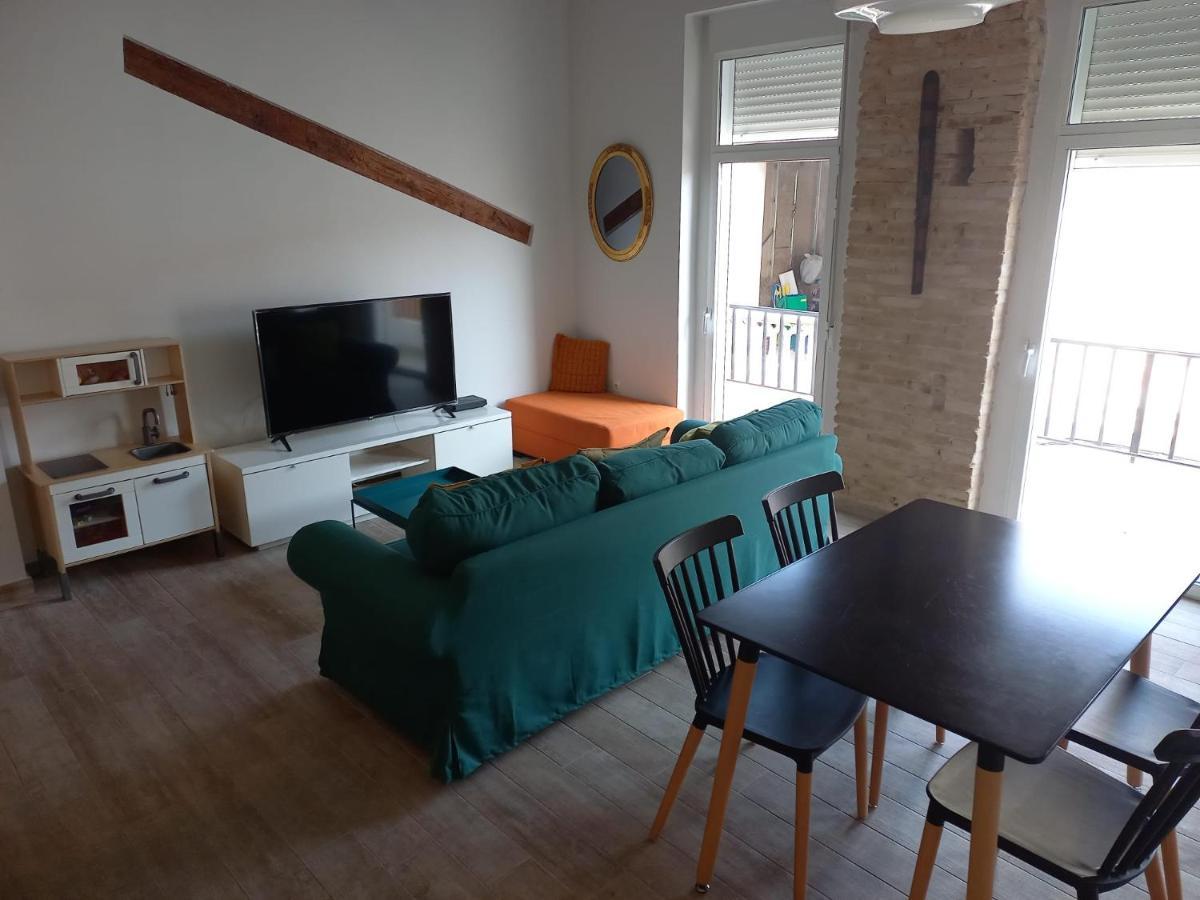 Traditional Valencian Townhouse In Catarrojaアパートメント エクステリア 写真